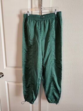 wild fable Forest Green Elastic Waist parachute pants